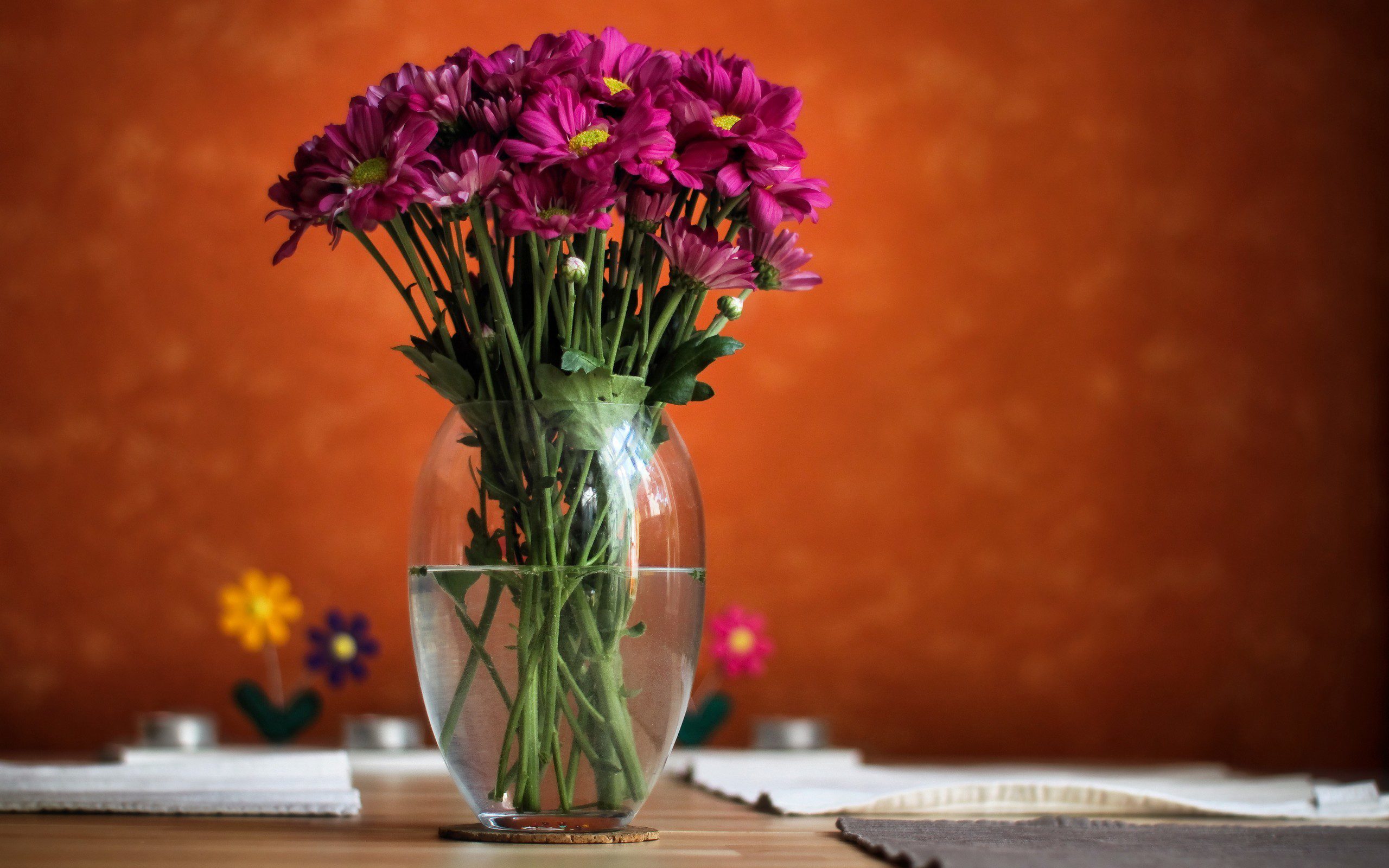 Pink-Flowers-Vase